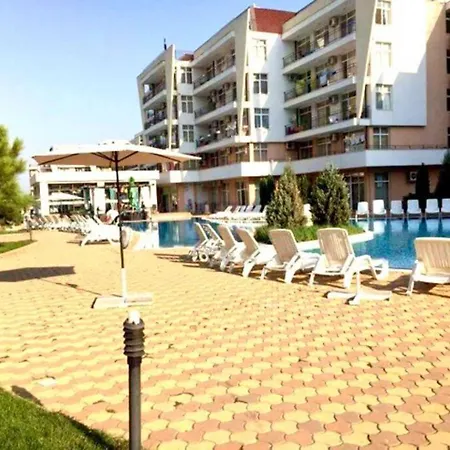 Cozy In A Gorgeous Compound By The Beach * Sunny Beach